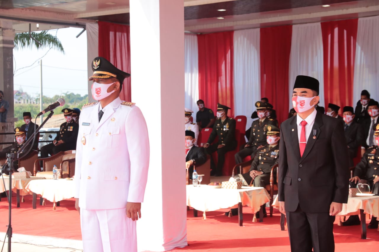 Bupati Aceh Timur H. Hasballah Bin H.M. Thaib, SH menjadi Irup HUT RI Ke 75 di Lapangan Upacara Pusat Pemerintahan Kabupaten Aceh Timur, Senin17 Agustus 2020