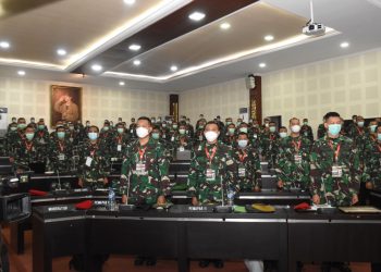 Seminar Binsat Pasis Dikreg LIX Seskoad secara Video Conference, di gedung Jenderal Gatot Subroto Seskoad, Senin (16/11/2020)