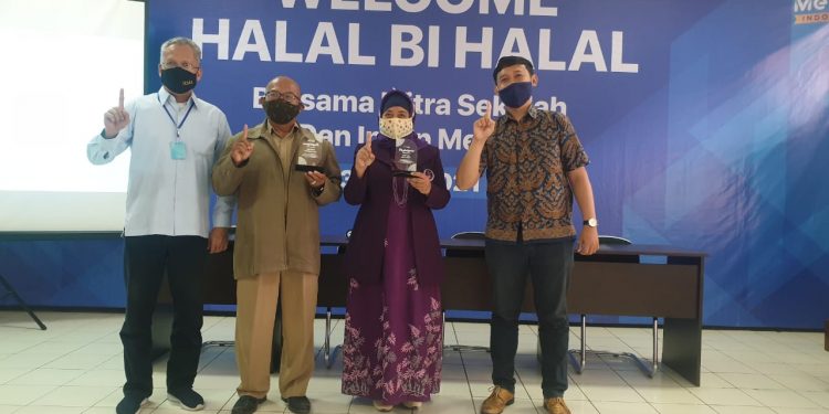 Halal bi Halal Universitas Inaba dengan Mitra Sekolah (foto:ist)