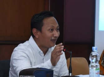 Rapat pembahasan lanjutan Komisi I DPRD Provinsi Jawa Barat dengan mitra kerja dalam pembahasan RKU RPPAS TA 2022 yang berlangsung di Bandung Giri Gahana, Jatinangor, Kabupaten Sumedang, Selasa (19/10/2021).