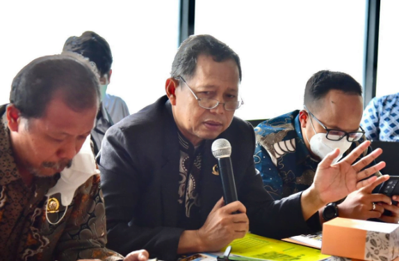 Daddy (Wakl Ketua Pansus VI) Perda RTRWP Jabar 2022-2042 Diharap Jadi Pegangan Bagi Pemprov Dan Kabupaten/Kota