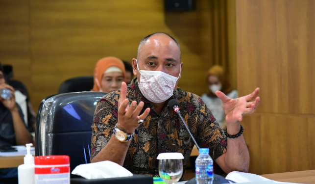 Pimpinan dan Anggota Komisi IV DPRD Provinsi Jawa Barat melaksanakan konsultasi ke Ditjen Perkeretaapian Kementerian Hubungan RI di Jakarta dalam rangka mendapatkan informasi terkait masalah kelanjutan rencana reaktivasi jalur Kereta Api Rancaekek - Tanjungsari, Selasa (28/12/2021).