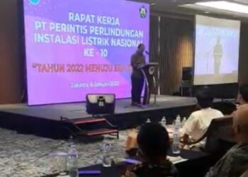Teks foto : H. Edy Sayudi, Direktur Utama PT. PPILN saat memberikan sambutan. (Doc).