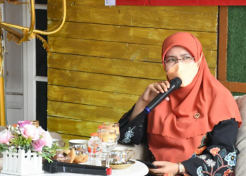 Anggota DPRD Provinsi Jawa Barat Daerah Pemilihan I Kota Bandung dan Kota Cimahi HJ. Siti Muntamah S.AP melaksanakan Sosialisasi Raperda Rencana Tata Ruang Ruang Wilayah Provinsi Kawa Barat tahun 2022-2042 yang dilaksanakan di Cafe Manten Jl. Pesantren Permai VII No. 202 Kel. Cibabat, Jumat 4 Februari 2022