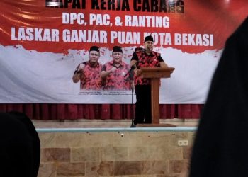 Teks foto: Ketua Dewan Pembina, H. Mochtar Mohamad saat memberikan sambutan. (Doc).