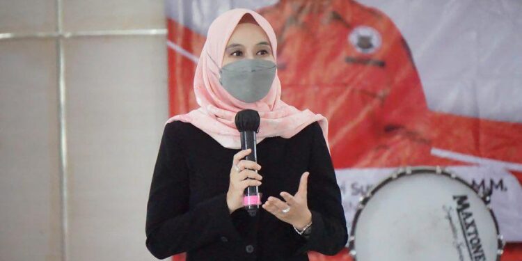 Wakil Ketua DPRD Jabar, Dr. Hj. Ineu Purwadewi Sundari, S.Sos., M.M