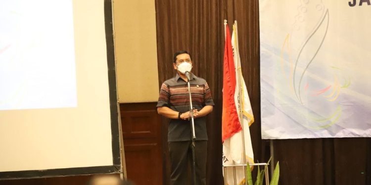 KET. FOTO: Ketua DPRD Kota Bandung, H. Tedy Rusmawan, A.T., M.M. Humpro DPRD Kota Bandung.