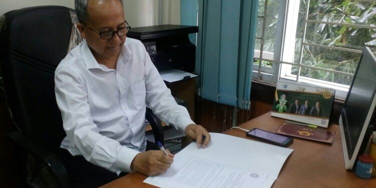 Ketua Prodi Tasawuf Psikoterpi, Muhtar Ghozali saat memberikan keterangan terkait program penunjang keahlian bagi mahasiswa ./photo istimewa.