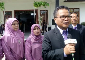 kepala MAN Kota Cimahi, Drs.Rudaya, M.M.Pd saat jumpa pers, usai pelepasan siswa , Senin, 13 Juni 2022/photo harry gibrant