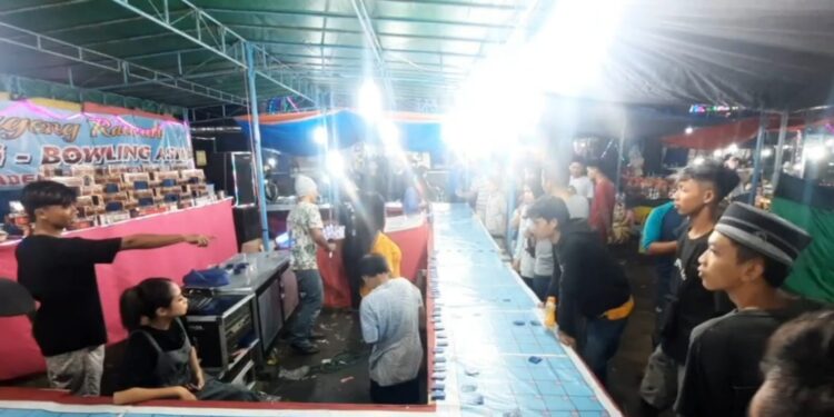 Salah satu wahana permainan di Grebeg Besar Demak. Foto : Ist