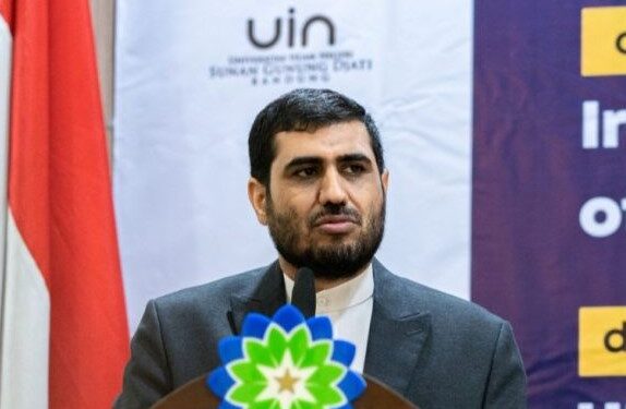 Iran Cultural Counsellorship Embassy of the Islamic of Iran Jakarta-Indonesia menjalin nota kesepahaman (Memorandum of Understanding) dengan UIN Sunan Gunung Djati Bandung /dok.humsgd