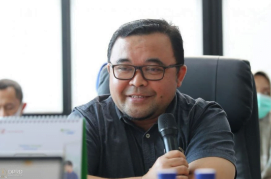 M. Ichsan : Cuma 9,1 % Pekerja Informal Di Jabar Yang Dapat Perlidungan Jamsostek