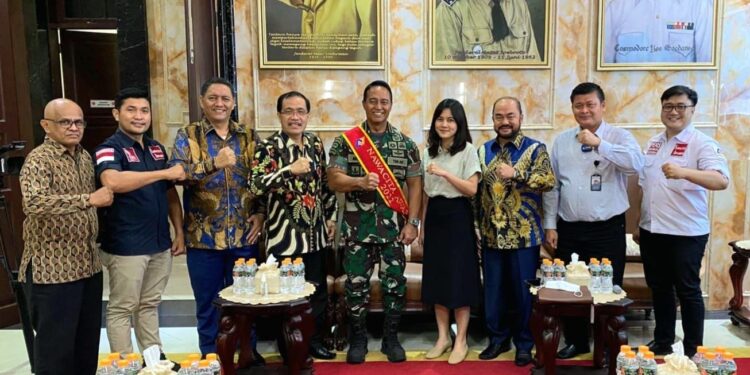 Panglima TNI Jenderal Andika Perkasa memperoleh penghargaan Nawacita Award 2022
