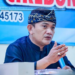 Kadisdik Jabar Dedi Supandi memberikan arahan dalam Focus Group Discussion Pembiayaan SMK di SMKN 1 Mundu, Kota Cirebon. (Foto: Disdik Jabar)