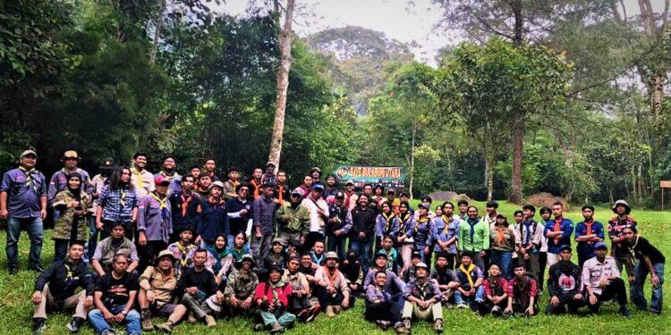 Kelompok pencinta Alam Sukabumi bersama Paksi Extrass