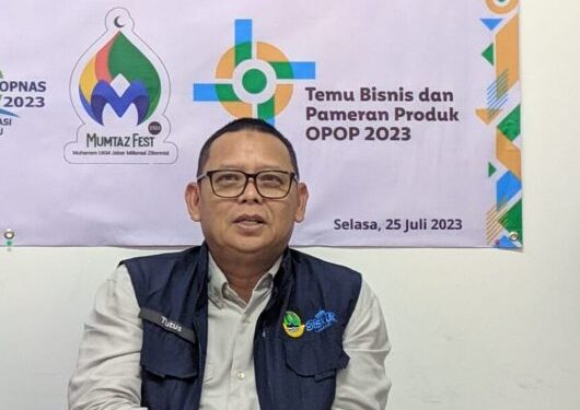 Kepala Dinas Koperasi dan Usaha Kecil Provinsi Jawa Barat Kusmana Hartadji