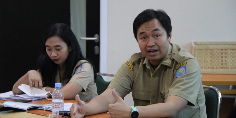 KUNKER-Plh Direktur Sinkronisasi Urusan Pemerintahan Daerah I, Ditjen Bina Pembangunan Daerah, Kemendagri, Gunawan Eko Movianto (kanan) saat Kunker. (Foto Ist).