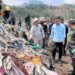 Tinjau Kondisi Sampah di Pantai Cibutun Sukabumi, Bey Machmudin: Penting Pencegahan dari Hulu