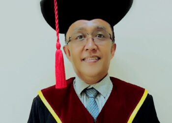 Prof. Dr.H.Ramdani WahyuSururie,M.Ag.,M.Si/photo ist.