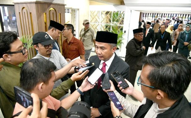 Bey Machmudin Usul Reaktivasi Jalur KA Bandung - Ciwidey dan Banjar - Pangandaran