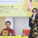 Anggota DPRD Provinsi Jawa Barat Dr. Hj. Cucu Sugyati saat Penyebarluasan Peraturan Daerah (Perda) Provinsi Jawa Barat No. 5 Tahun 2021 Tentang Perubahan Atas Perda No. 13 Tahun 2018 Tentang Penyelenggaraan Ketentraman, Ketertiban Umum dan Perlindungan Masyarakat bersama warga Cikoneng Kecamatan Ciparay, Kabupaten Bandung, Jum'at (8/3/24).