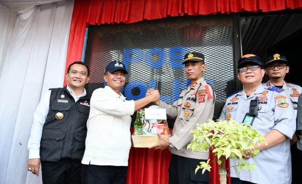 Sekda Jabar Herman Suryatman Pantau Posko Mudik di Majalengka dan Sumedang