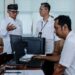 Plh. Kadisdik Jabar, M. Ade Afriandi memantau pelaksanaan pendaftaran PPDB tahap 1 di SMAN 1 Depok, Rabu (5/6/2024).