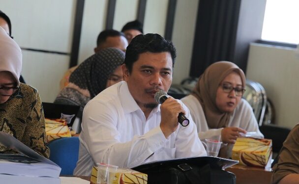 Sekretaris Komisi II DPRD Provinsi Jawa Barat, R. Yunandar Rukhiadi Eka Perwira di Balai Pengawasan Dan Sertifikasi Benih Tanaman Pangan Dan Hortikultura, Kabupaten Bandung, Selasa (16/7/2024).