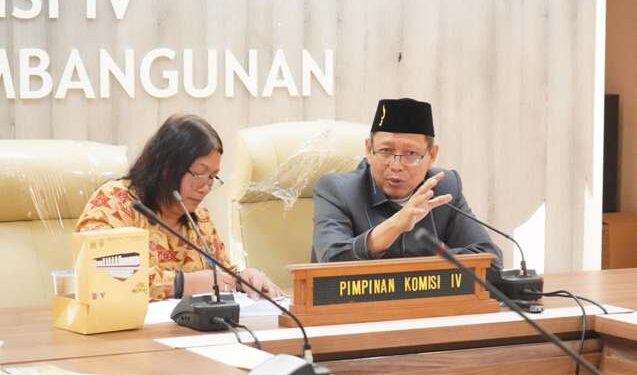 Wakil Ketua Fraksi Partai Gerindra 
 yang juga Anggota Komisi IV DPRD Provinsi Jawa Barat Daddy Rohanady saat menerima kunjungan kerja Badan Musyawarah (Banmus) DPRD Kalimantan Tengah, Kota Bandung, Selasa (14/8/2024).