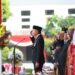 Pj Gubernur Jawa Barat Bey Machmudin menjadi inspektur upacara pengibaran Bendera Negara Sang Merah Putih dalam rangka peringatan HUT Ke-79 Kemerdekaan Republik Indonesia Tahun 2024 tingkat Provinsi Jawa Barat di Lapangan Gasibu, Kota Bandung, Sabtu (17/8/2024).(Foto: Biro Adpim Jabar)