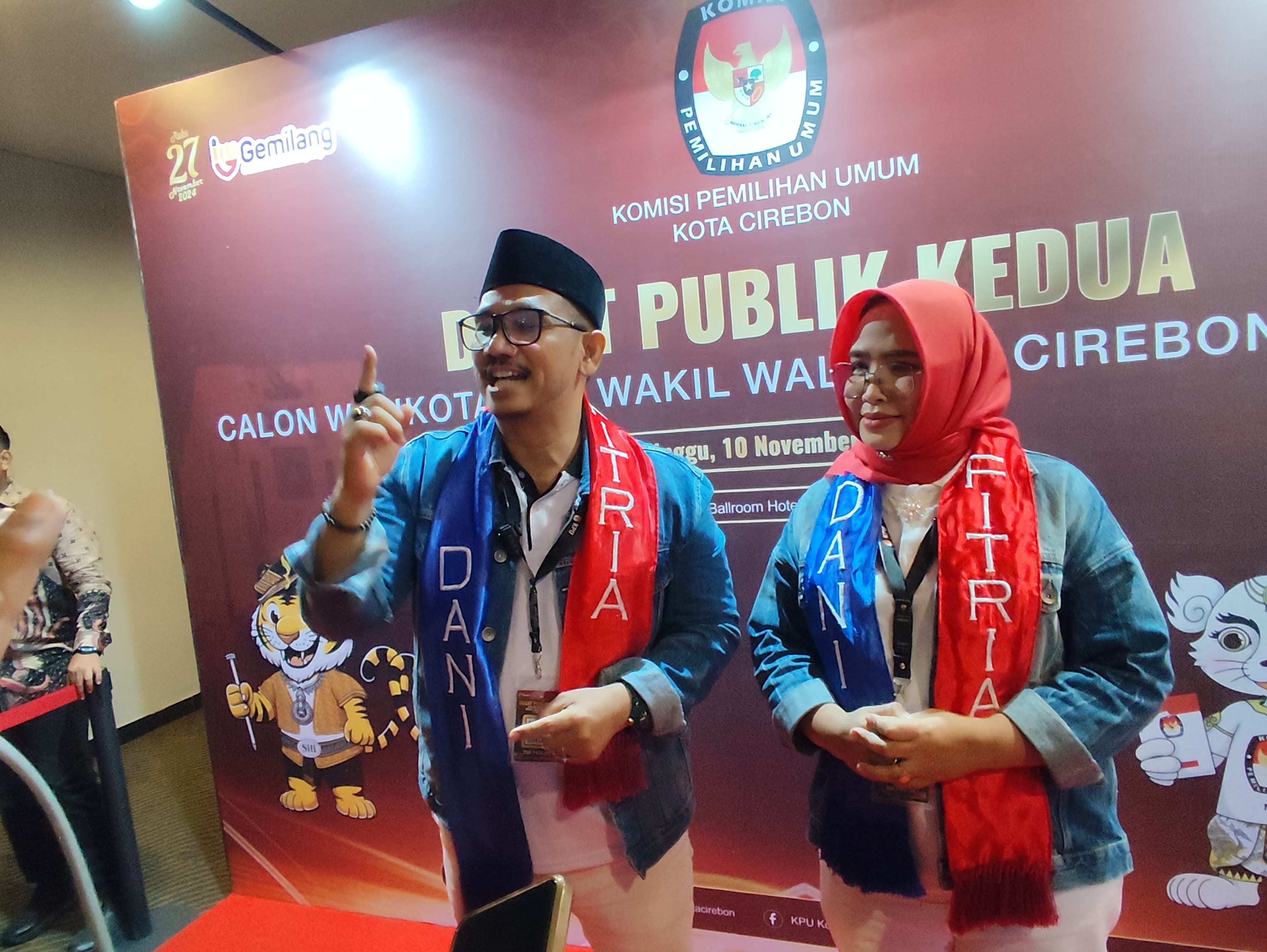Pasangan calon wali kota dan wakil wali kota Cirebon nomor urut 1, Dani-Fitria.