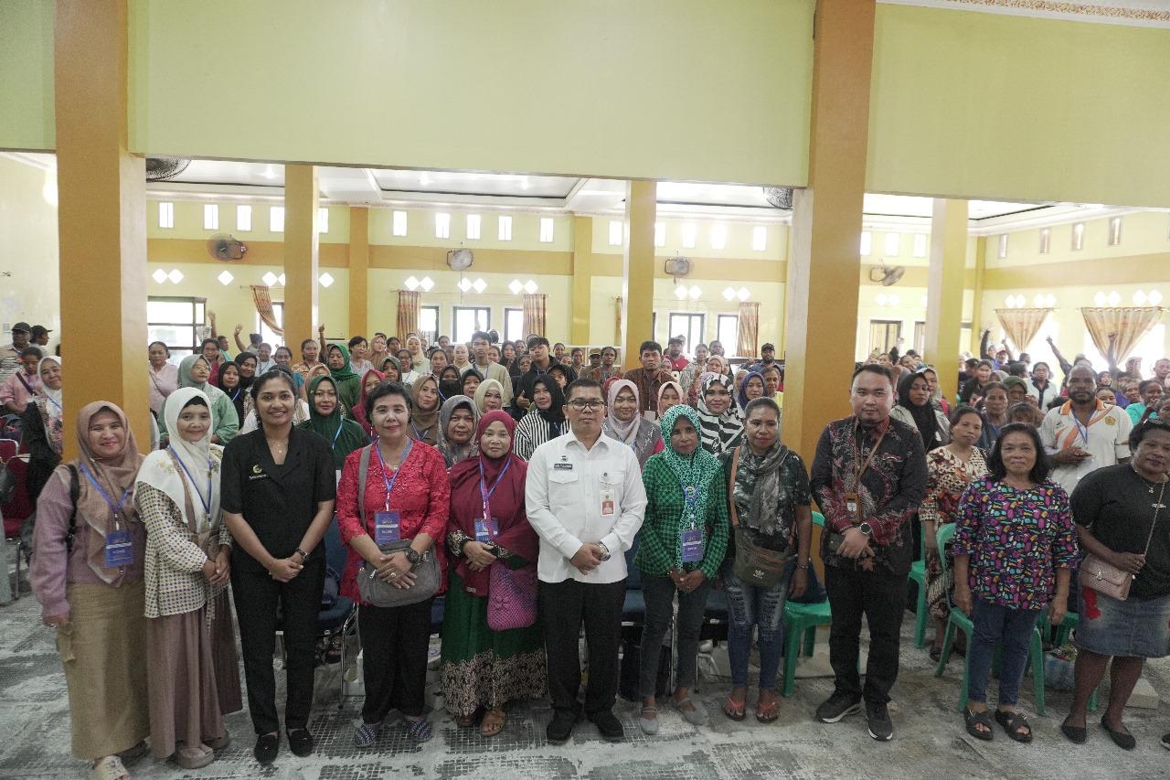 Anggota Komisi IX DPR RI Obet Rumbruren, Analis Kebijakan Ahli Madya BGN Ari Yulianto, Tenaga Pendukung,Promosi & Edukasi Gizi Badan Pangan Nasional Widya Setiawan (daring) sosialisasi program makan bergizi gratis