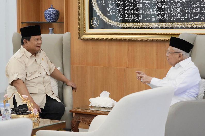 SILATURAHMI-Presiden Prabowo Subianto menyambangi kediaman Wapres ke-13, KH. Ma'ruf Amin di Depok, Jabar pada 24 Agustus 2025 dalam rangka silaturahmi dan mempererat tali persaudaraan antar pemimpin bangsa. (Foto Istimewa).