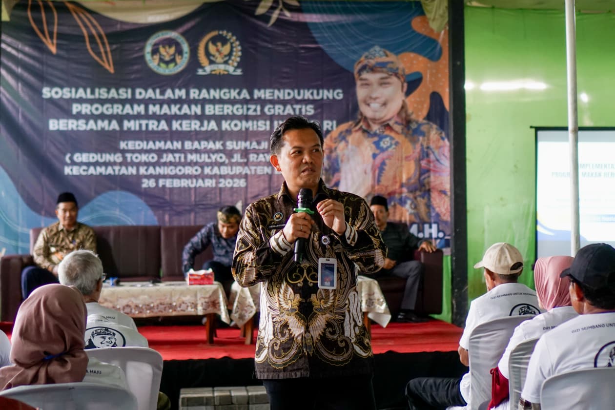Anggota Komisi IX DPR RI, Nurhadi sosialisasi program makan bergizi gratis di Kecamatan Kanigoro.