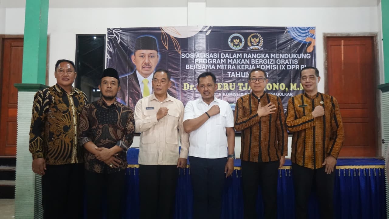 Sosialisasi program MBG di Balai Desa Aryojeding, Kecamatan Rejotangan, Kabupaten Tulungagung,