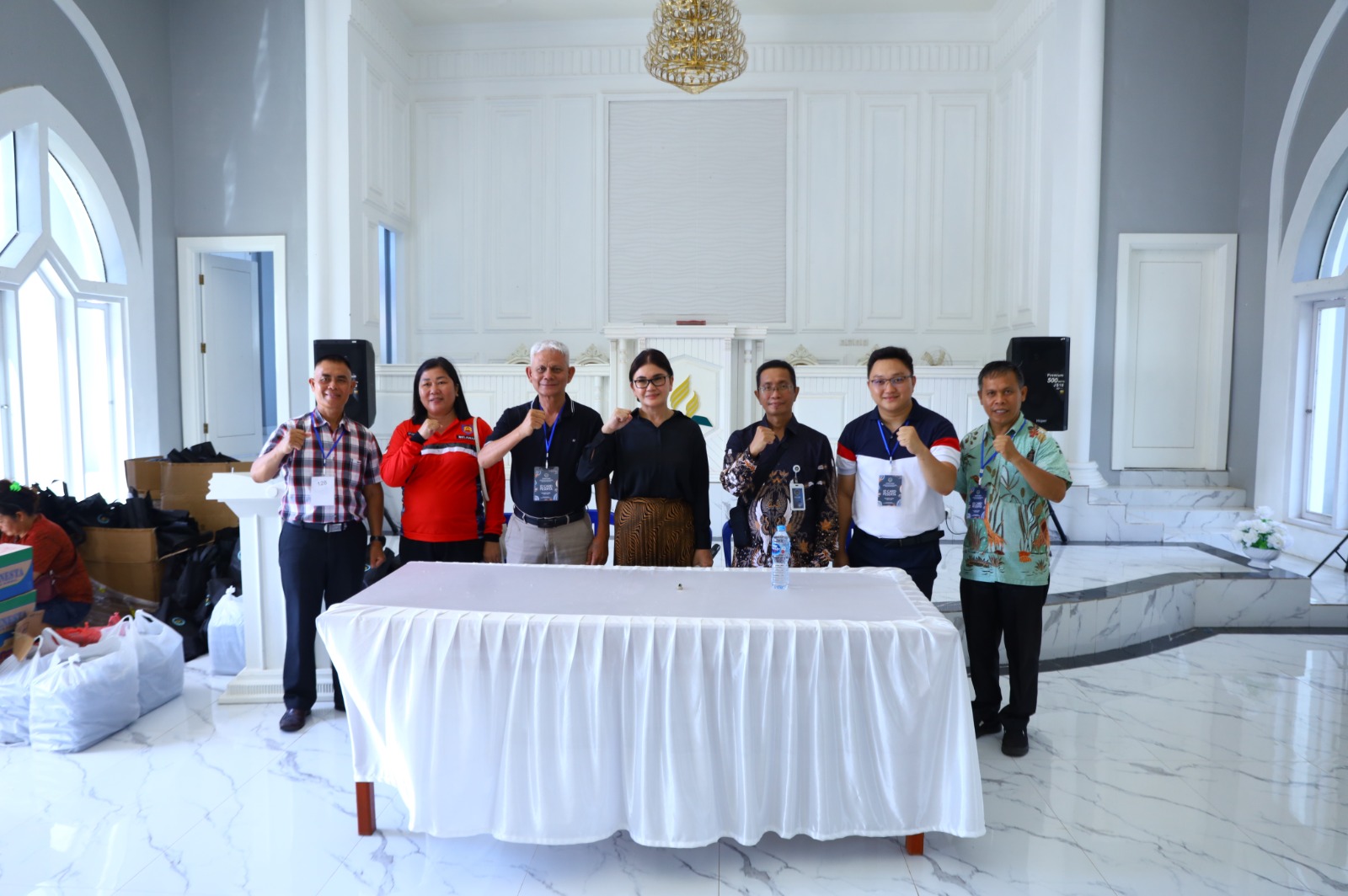 Kegiatan sosialisasi program MBG di Jemaat Rumoong Bawah, Kabupaten Minahasa Selatan