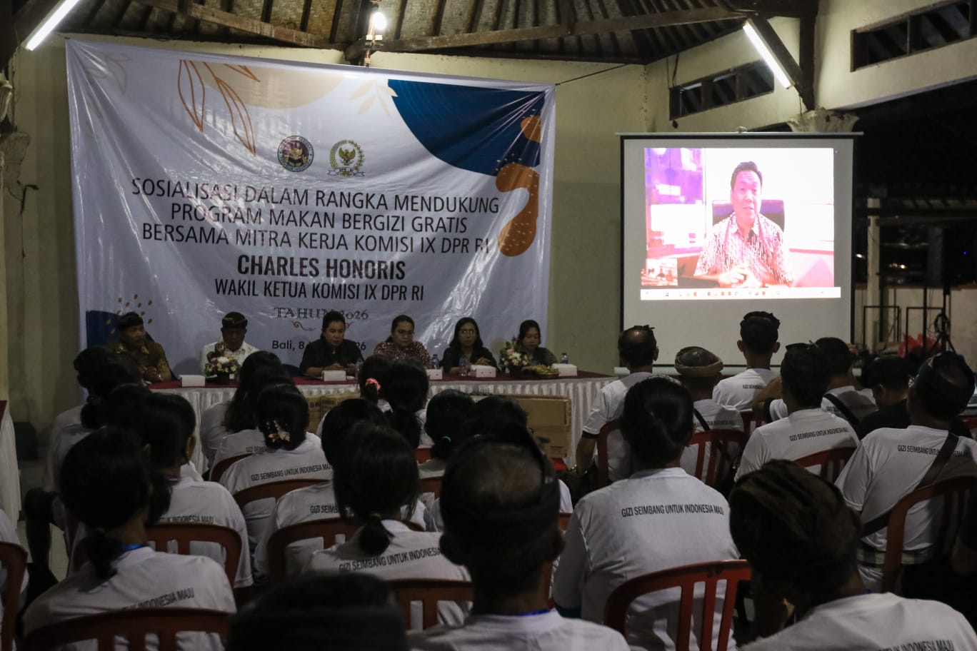 Sosialisasi program MBG di Wantilan Pura Dalem Manik Gunung, Desa Selan Bawak, Kecamatan Marga, Kabupaten Tabanan, Bali