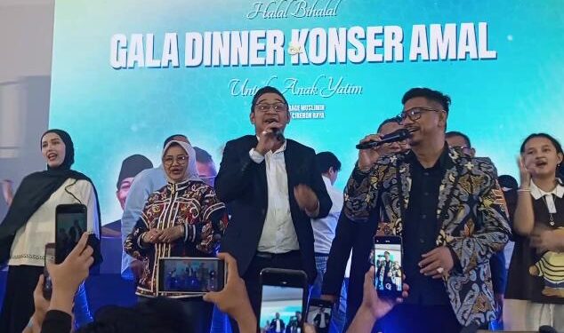 Konser amal Pasha Ungu di Cirebon