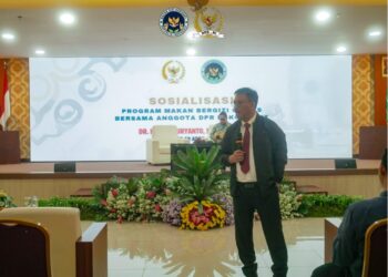 Anggota Komisi IX DPR RI, Editor Wuryanto sosialisasikan program MBG di Semarang