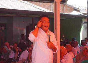 Anggota Komisi IX DPR RI, Obon Tabroni sosialisasi program MBG di Bekasi