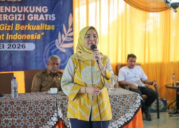 Anggota Komisi IX DPR RI, Teti Rohatiningsih, hadir sebagai pembicara utama dalam kegiatan sosialisasi yang digelar di Taman Tatto, Cilacap